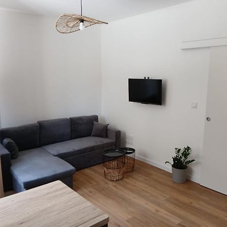 Le Pelican Villars-les-Dombes Ngoại thất bức ảnh